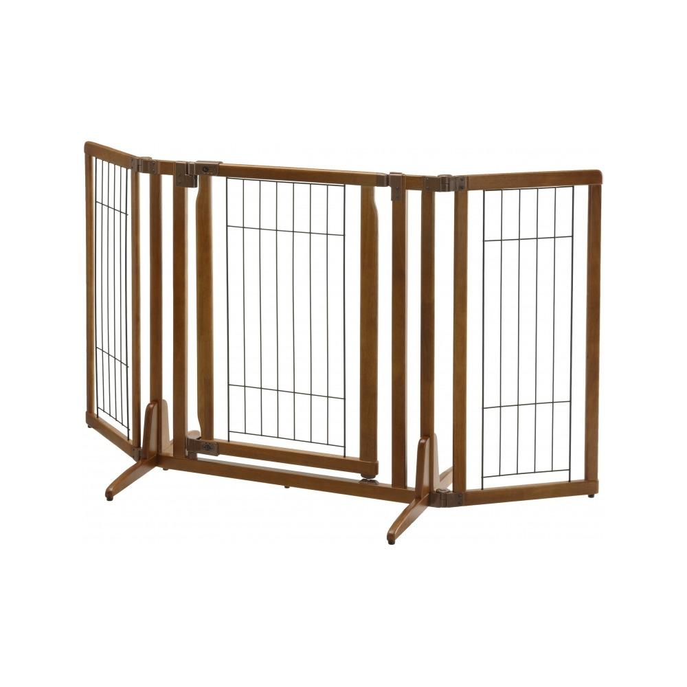 Freestanding walk over outlet pet gate